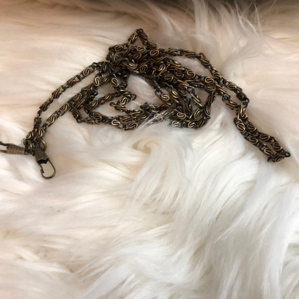 Vintage inspired top handle ruffle purse - Picture 7 of 8